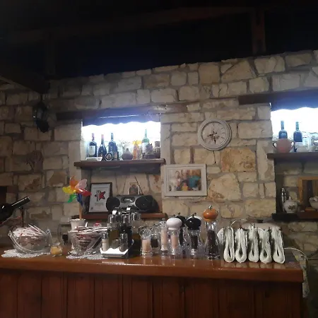 & Lorenc Guest house